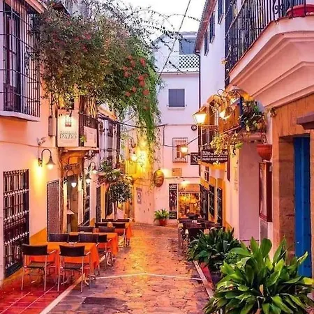 Апартаменты Luxe Appartement, Centrum Marbella, Vlak Aan Zee!