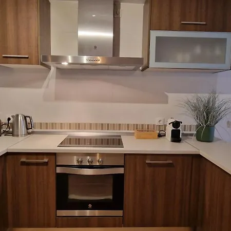 Luxe Appartement, Centrum Marbella, Vlak Aan Zee! *