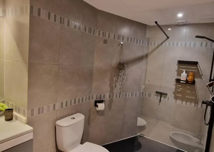 Luxe Appartement, Centrum Marbella, Vlak Aan Zee! Appartement